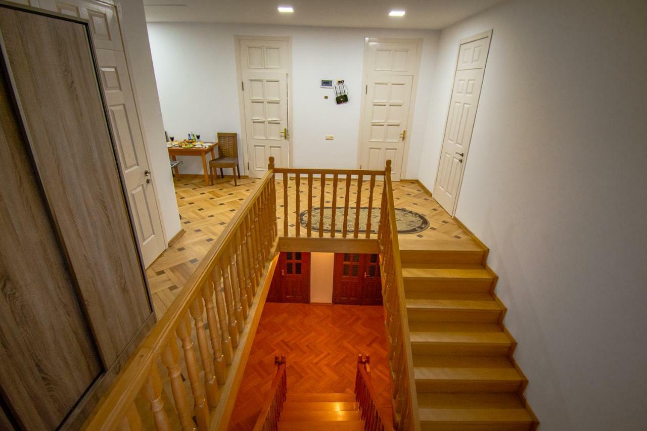 Nana'S Guesthouse Batumi Kültér fotó
