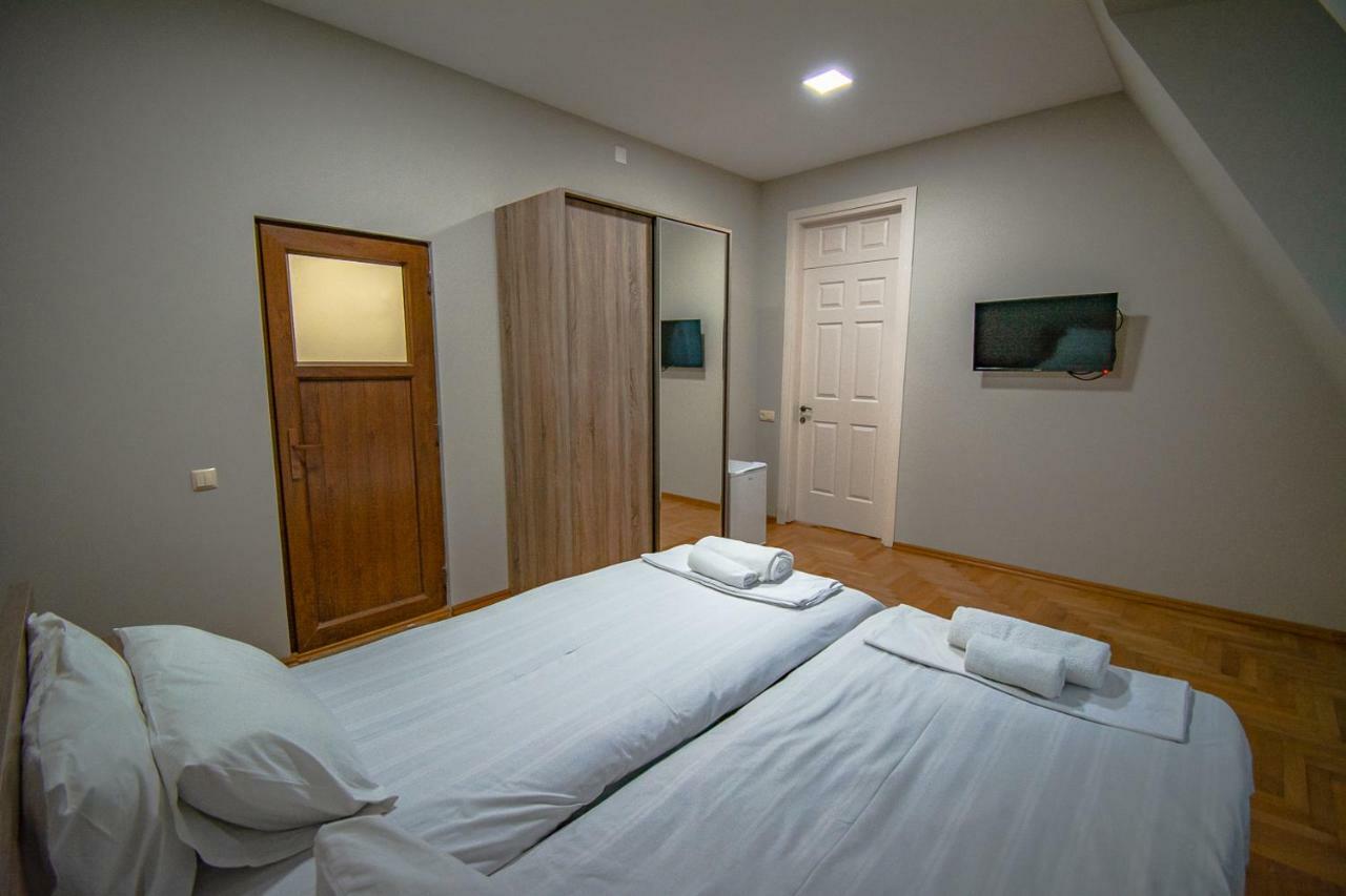 Nana'S Guesthouse Batumi Kültér fotó